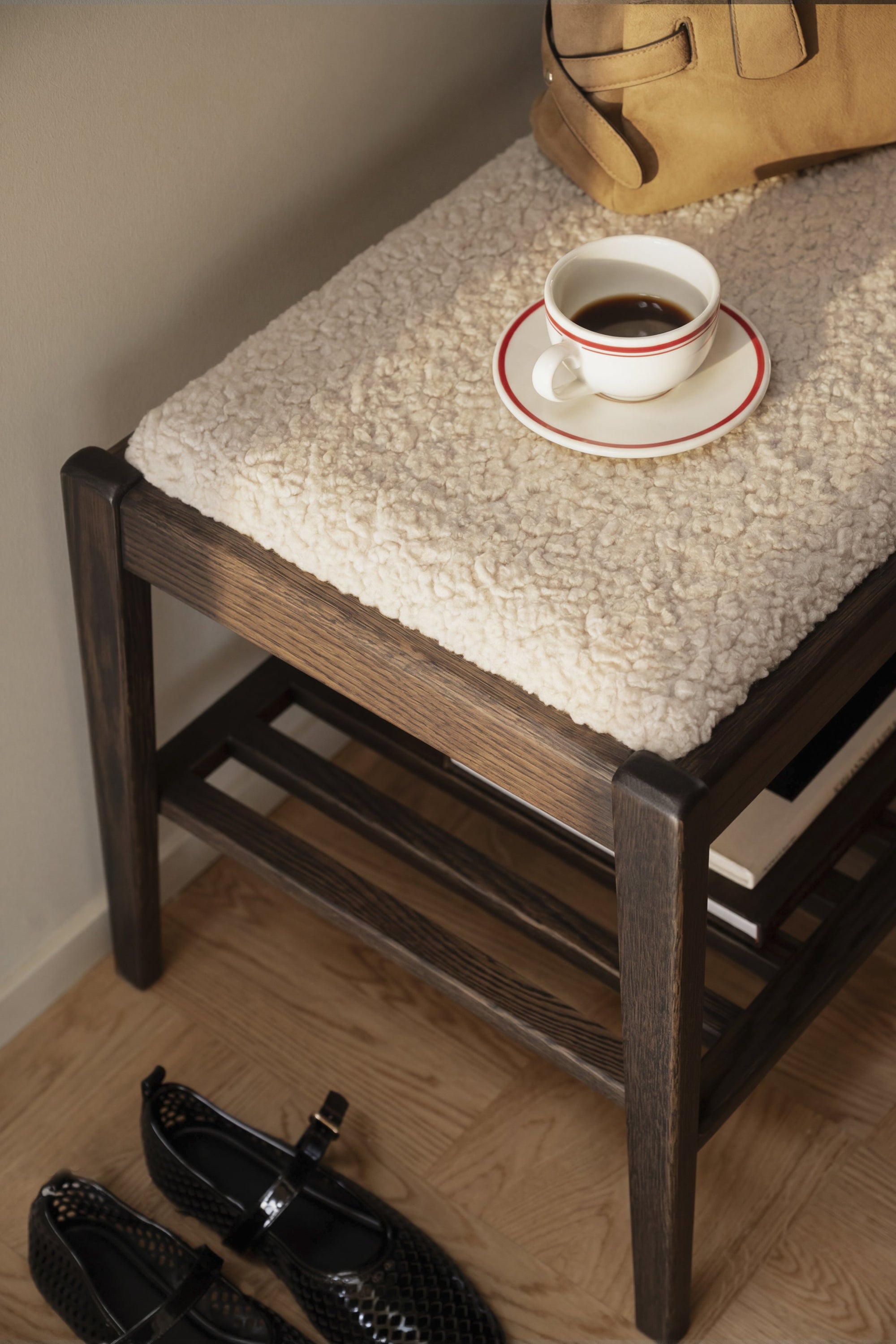 Garrick Bench with Shelf – Brown Oak / Beige – 4