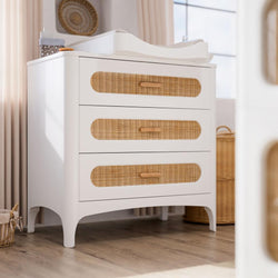 NÉRÉIDES Neige Rattan Chest of Drawers