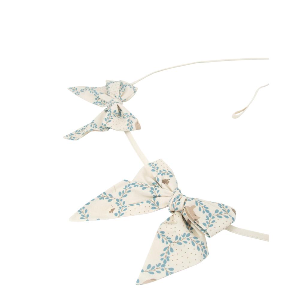 Blue Cottage Bow Garland by Malomi Kids