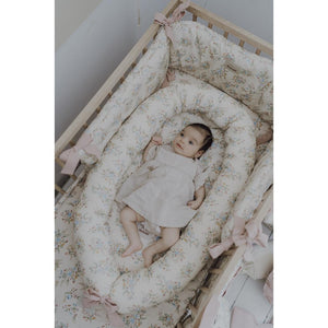 Blooming Meadow Cot Bumper by Malomi Kids