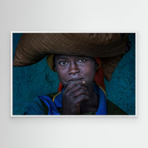 Ethiopian woman in a market. by Joxe Inazio Kuesta Garmendia