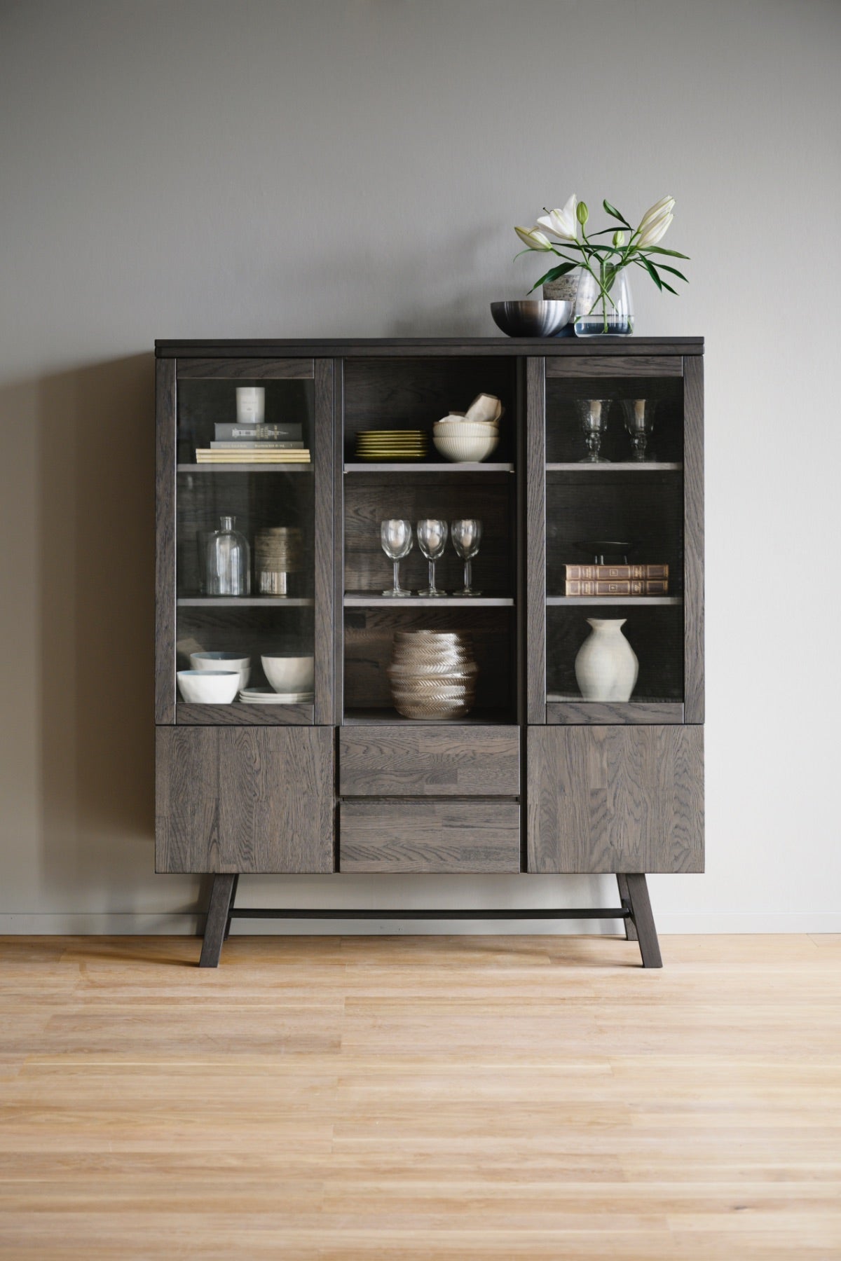 BROOKLYN Eichenvitrine 130 CM ROWICO