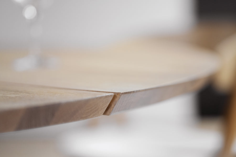 CARRADALE Runder A-Bein-Tisch Ø150 CM