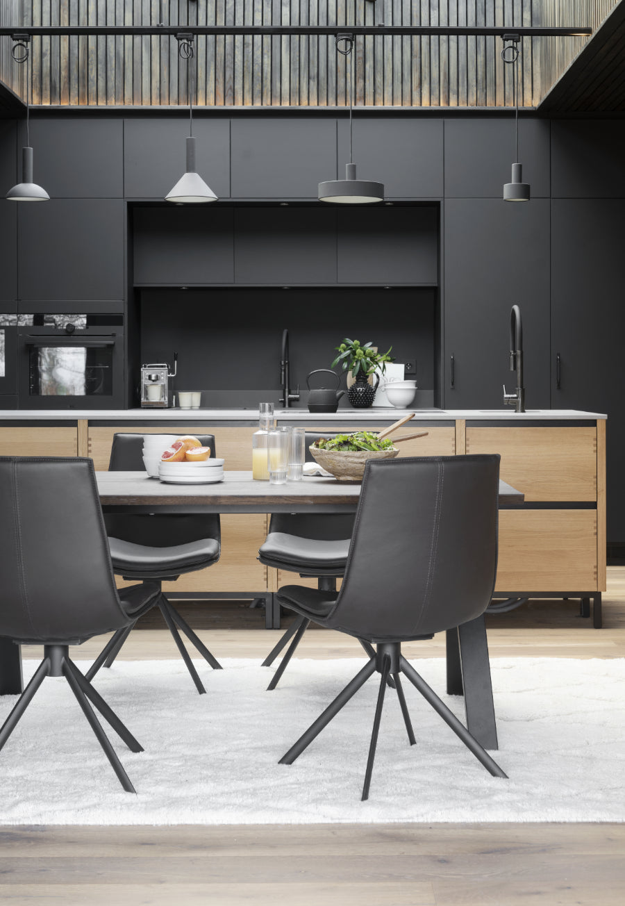 LOWELL Set mit 2 Drehstühlen aus Leder