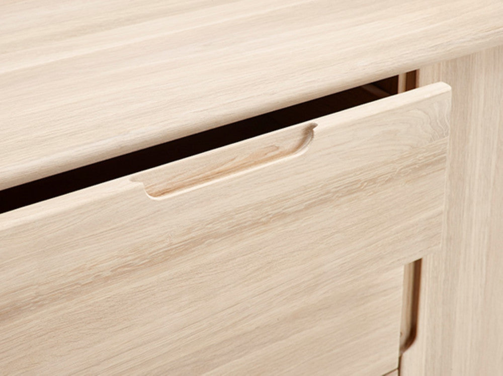 CASØ 600 Sideboard Massive Eiche 180CM