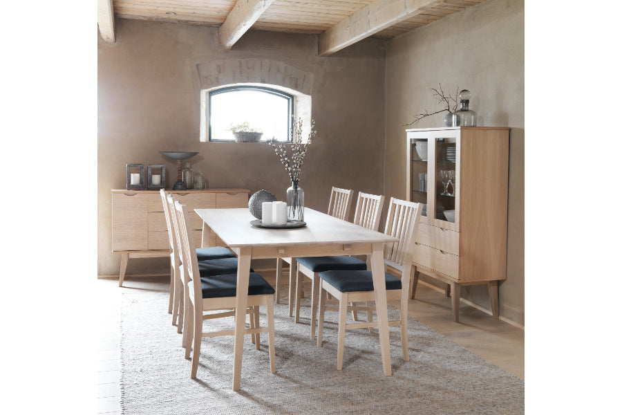 FILIPPA Set mit 2 Stühlen