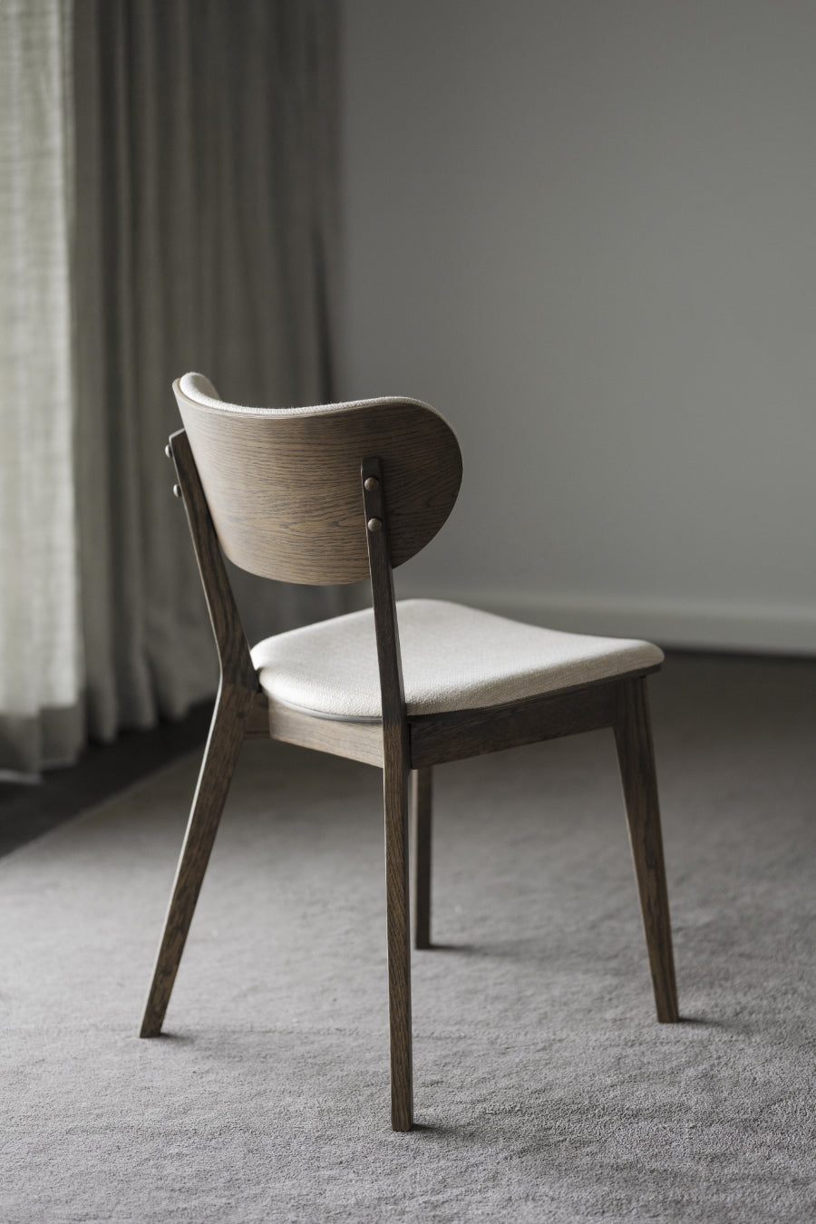 KATO Set of 2 Brown Oak Chairs