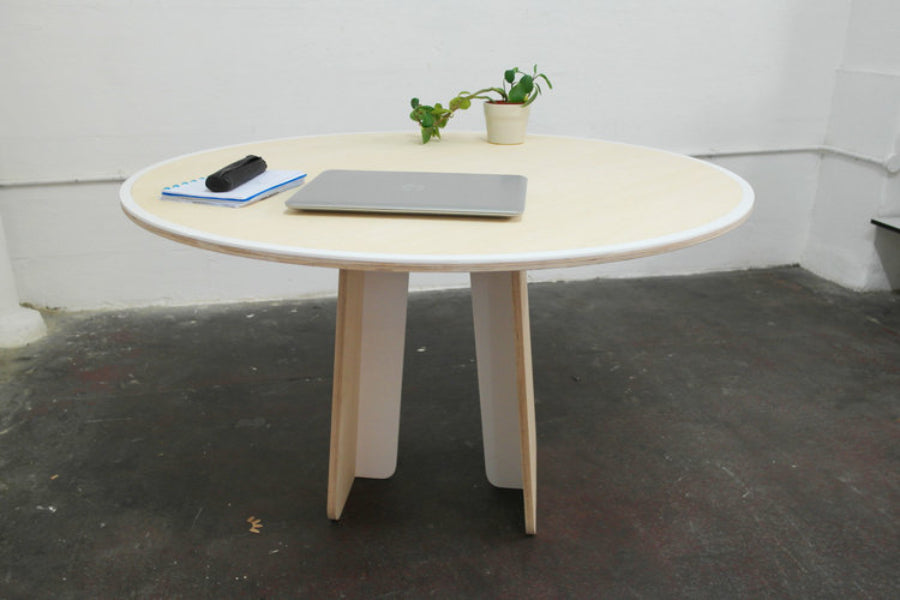 RING Tisch Klein 122 CM