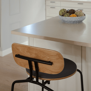 CURIOUS Counter Stool