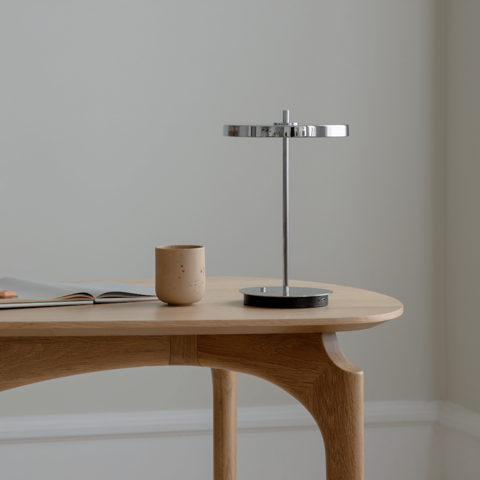 DUENDE Desk