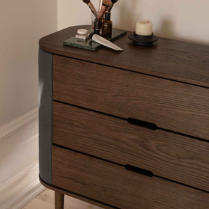 TREASURES Dresser