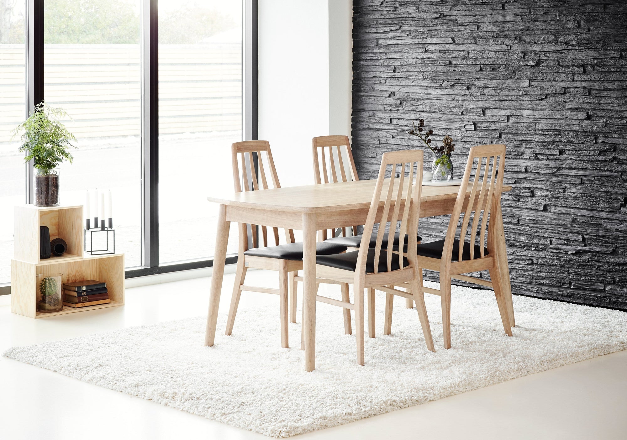CASØ 121 Extending Table 150/205 CM