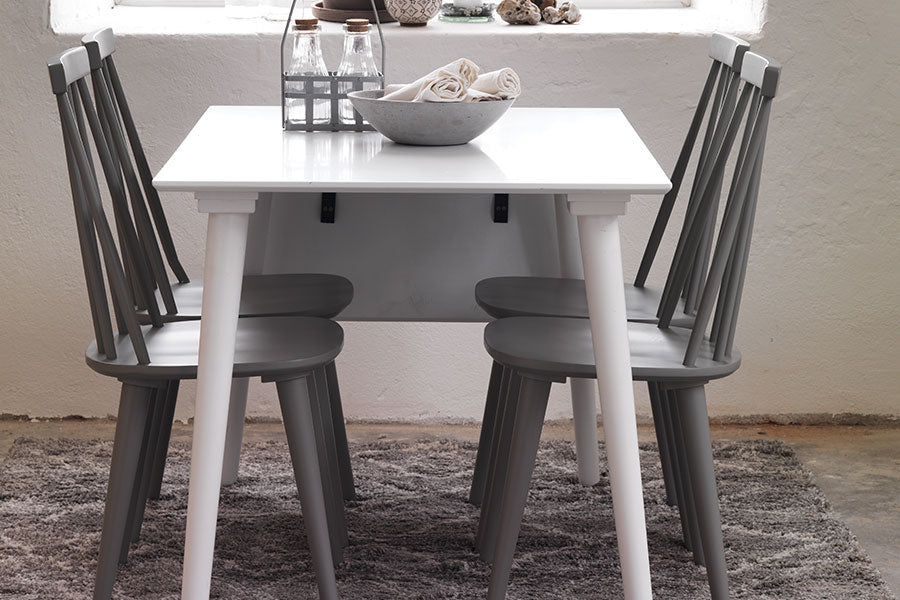 LOTTA Set aus 4 Stühlen und Klapp-Esstisch