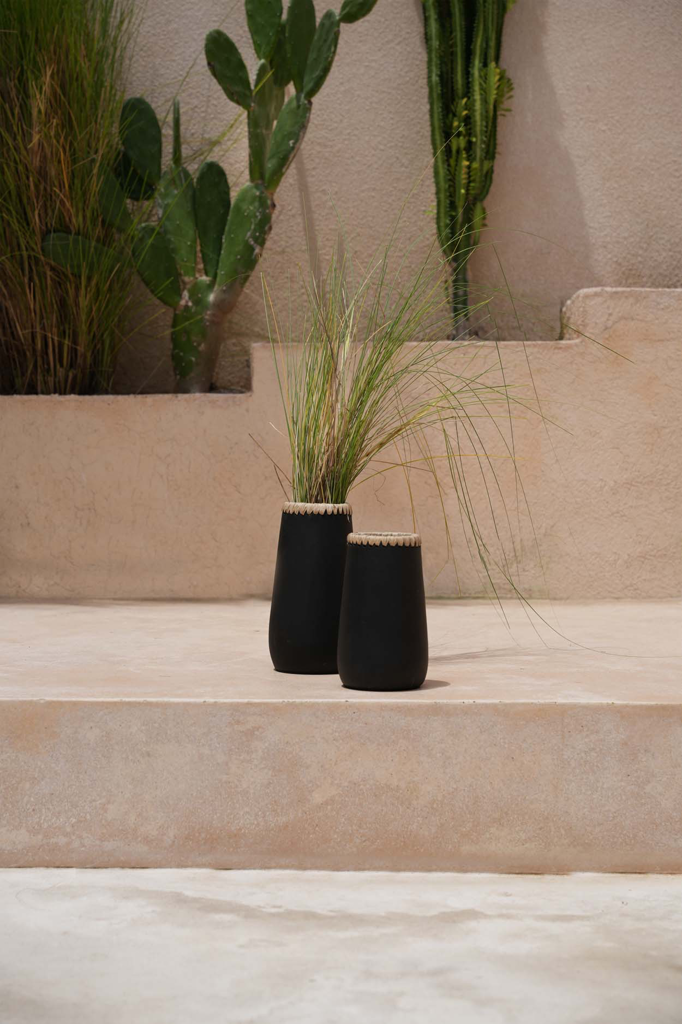 SNEAKY-Vase - Schwarz