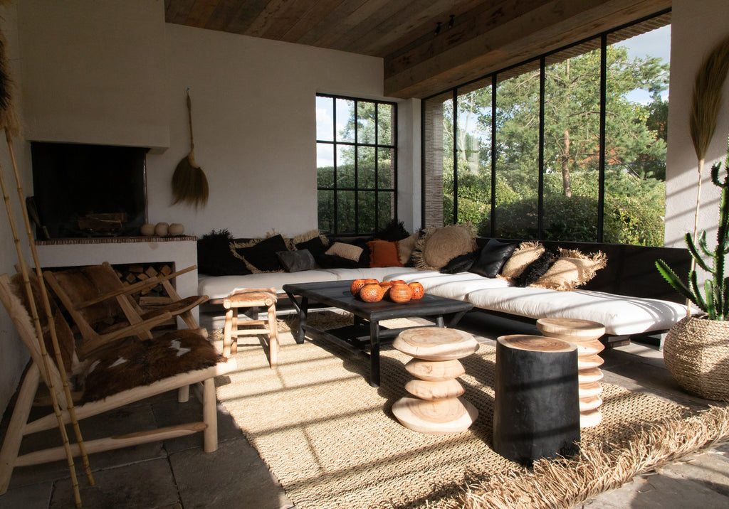 TRIBE Hocker - Naturschwarz