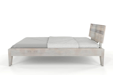 POZNAN Oak Bed