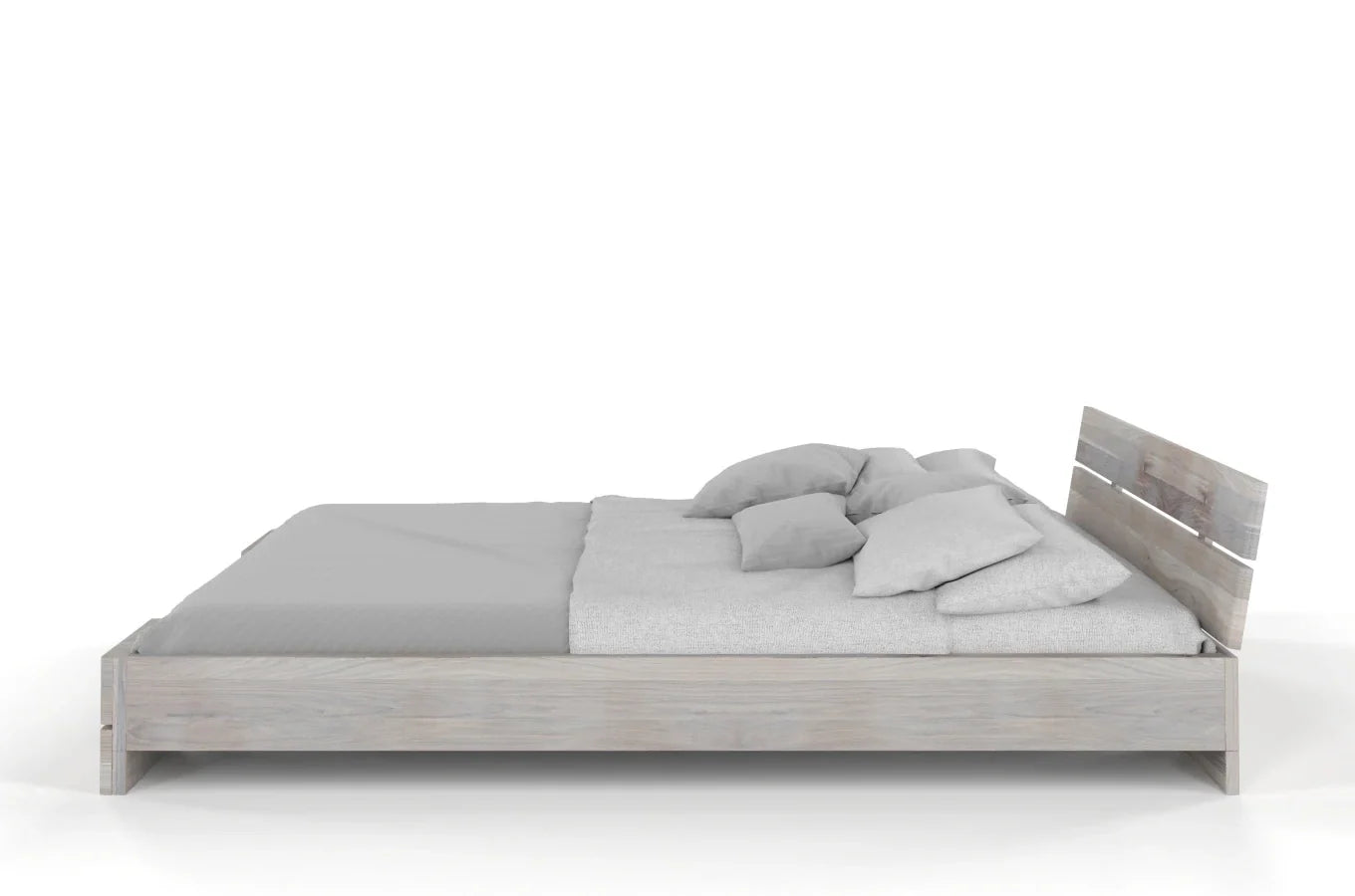 SANDEMO Oak Bed